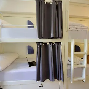 Хостел Room00
